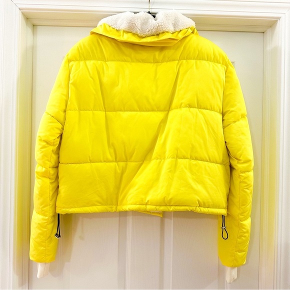 NWT BDG Urban Outfitters Marlow Puffer Jacket Yellow Shawl Collar Yellow sz S - Picture 8 of 10
